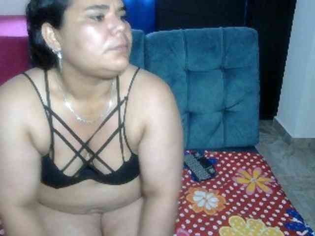 Modelo: curiousnasty