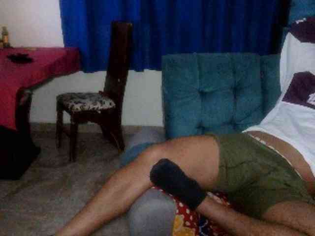 Modelo: curiousnasty