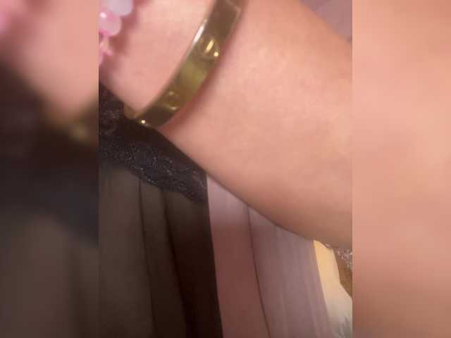 Cokezero1668's BongaCams show and profile