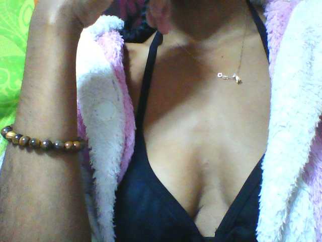 seths live cam on BongaCams