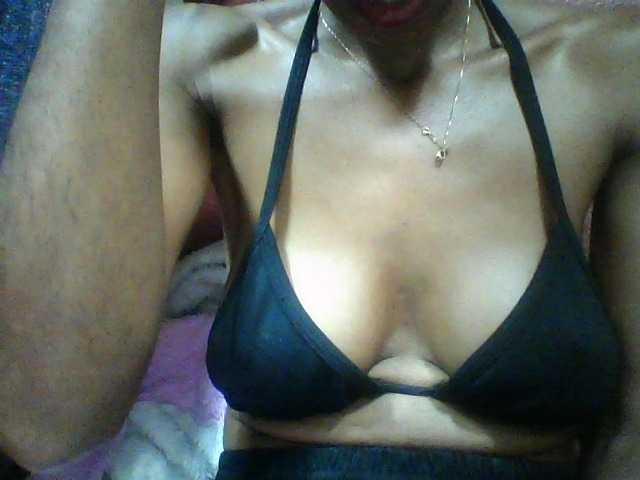 seths live cam on BongaCams
