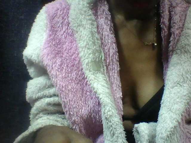 seths live cam on BongaCams