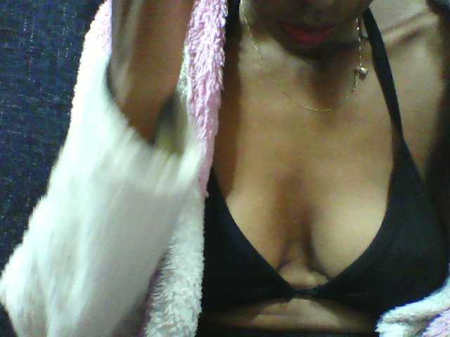 seths live cam on BongaCams
