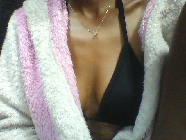 seths live cam on BongaCams