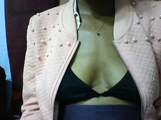 seths live cam on BongaCams