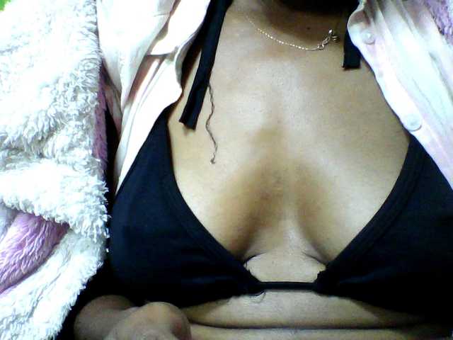 seths live cam on BongaCams
