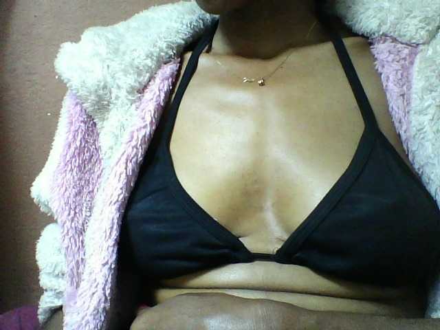 seths live cam on BongaCams