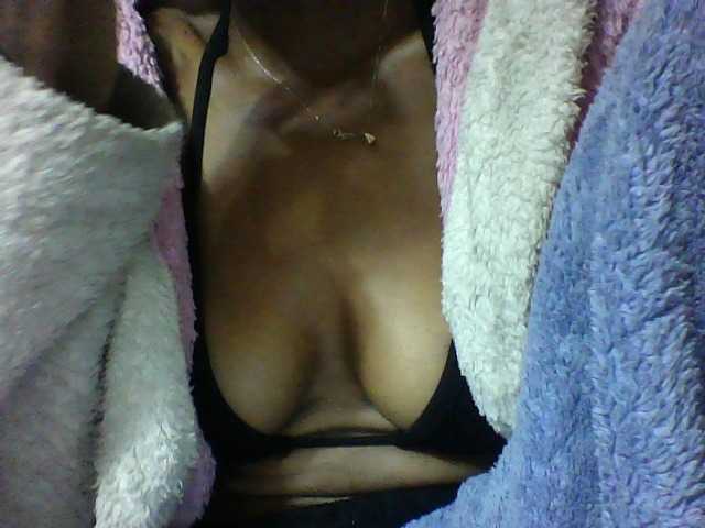 seths live cam on UnifiedCams