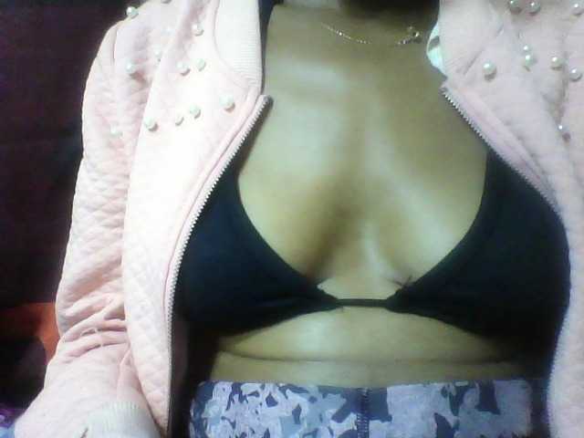 seths live cam on BongaCams