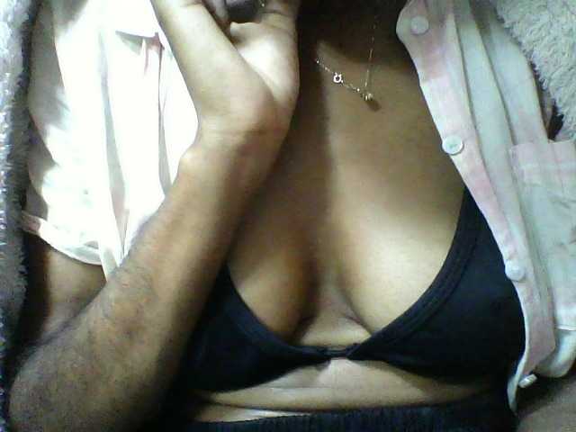 seths live cam on BongaCams