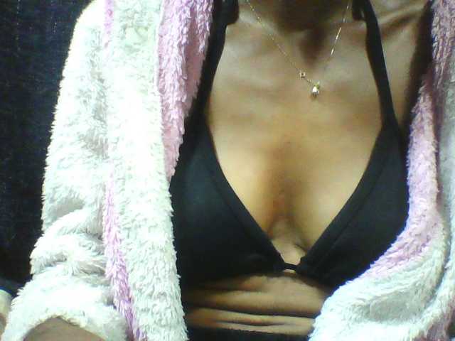 seths live cam on BongaCams