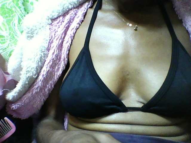 seths live cam on BongaCams