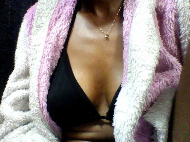 seths live cam on BongaCams