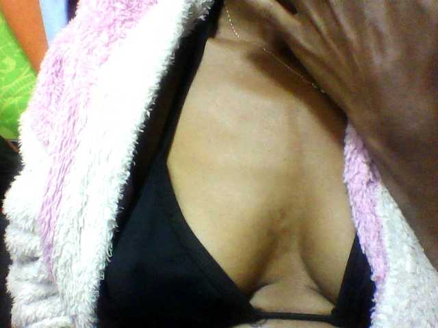 seths live cam on BongaCams