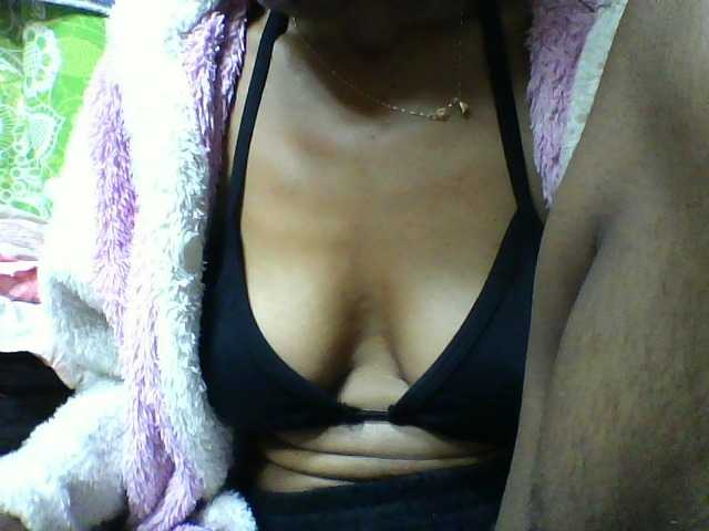 seths live cam on BongaCams