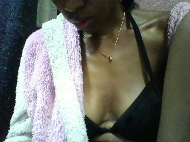 seths live cam on BongaCams