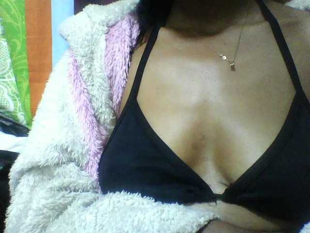 seths live cam on BongaCams