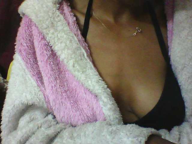 seths live cam on BongaCams