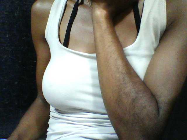 seths live cam on BongaCams