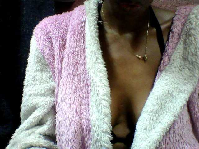 seths live cam on BongaCams
