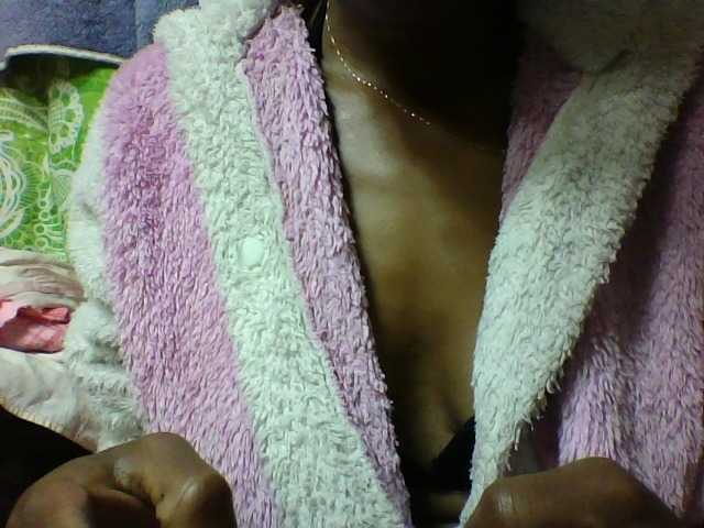 seths live cam on BongaCams