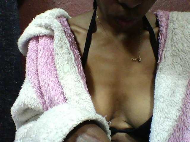 seths live cam on BongaCams