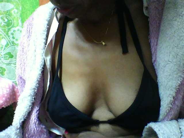 seths live cam on BongaCams