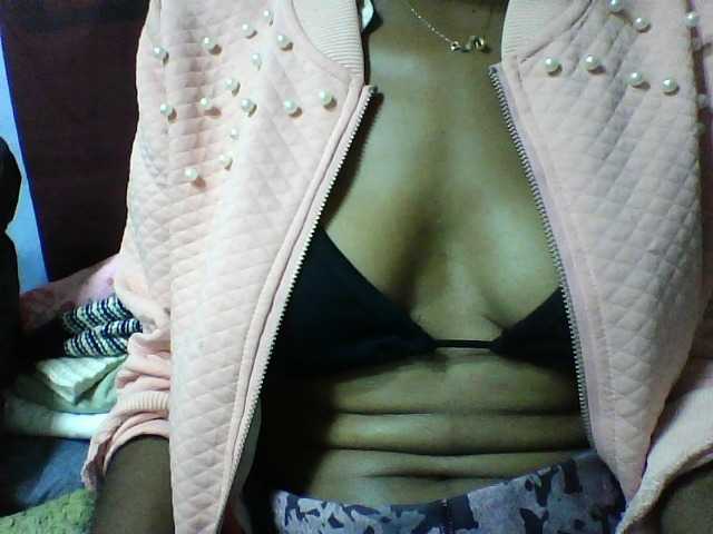 seths live cam on BongaCams