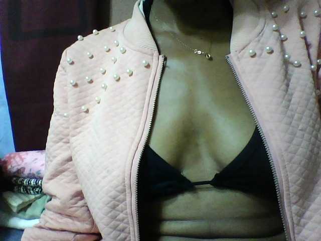 seths live cam on BongaCams