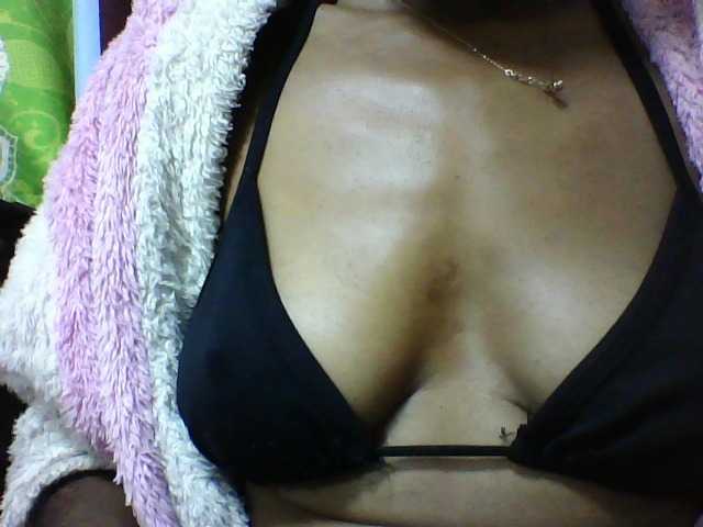 seths live cam on BongaCams