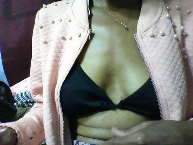 seths live cam on BongaCams