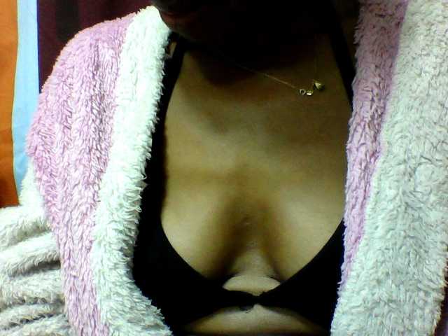 seths live cam on BongaCams