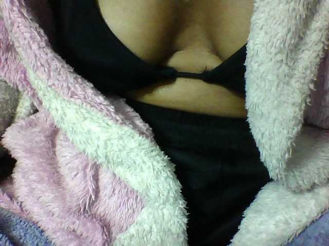 seths live cam on UnifiedCams