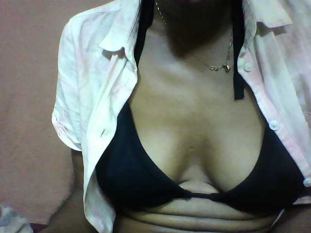 seths live cam on BongaCams