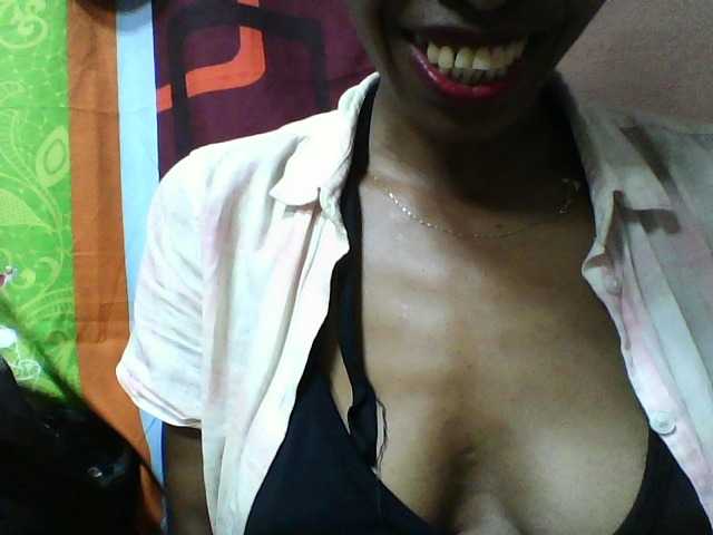 seths live cam on BongaCams