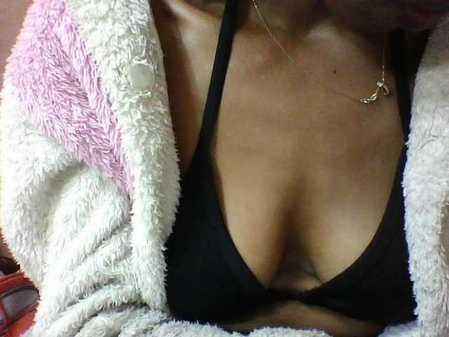 seths live cam on UnifiedCams