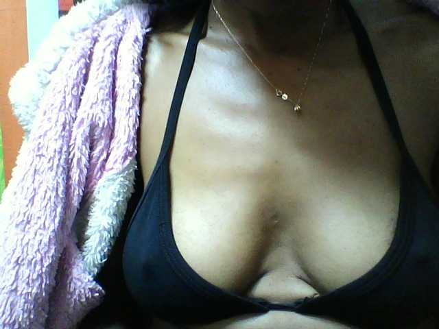 seths live cam on BongaCams