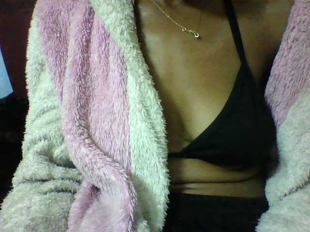 seths live cam on UnifiedCams