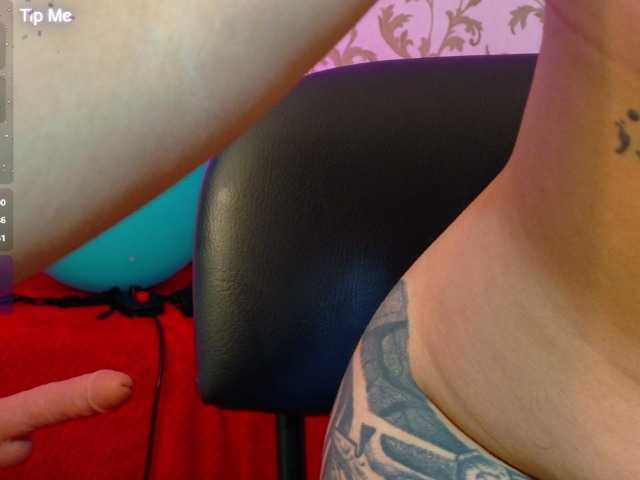 Hi-Marceline live webcam show