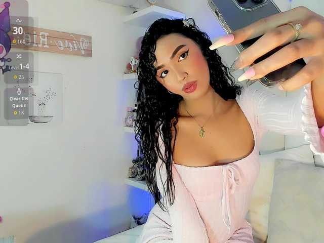 Babyenderlyn — live trans cam