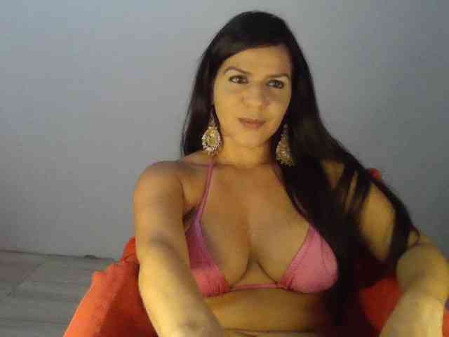 AylaBelo webcam