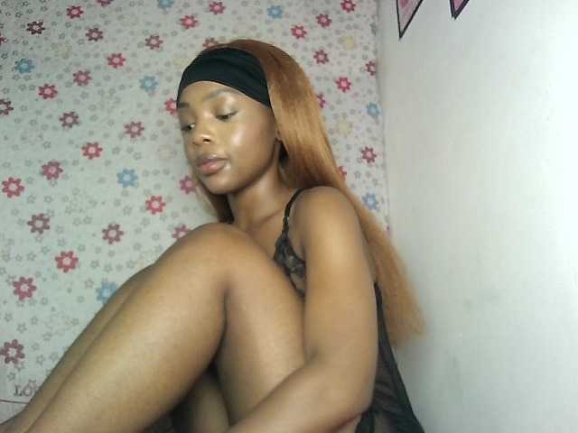 YumTam live cam on BongaCams