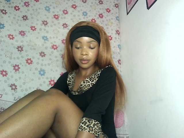 YumTam live webcam show