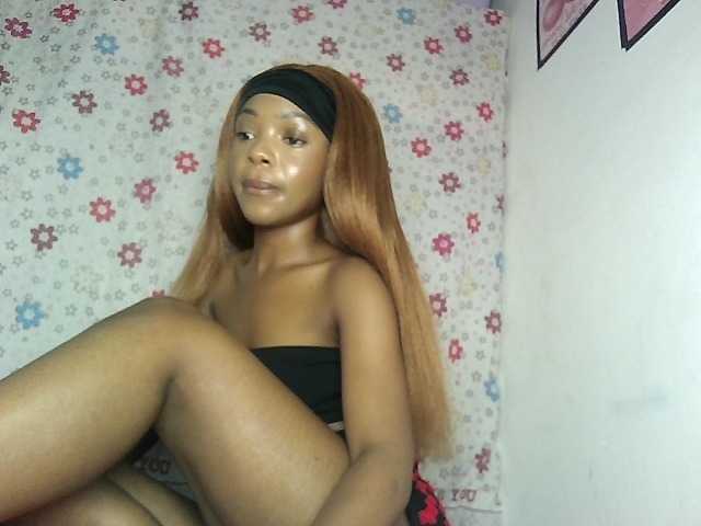 YumTam live webcam show