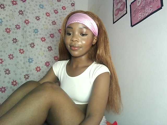 YumTam live cam on BongaCams