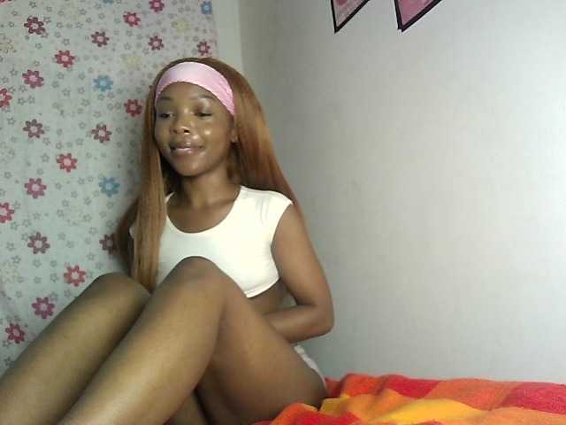 YumTam live cam on BongaCams