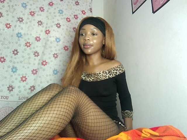 YumTam live cam on BongaCams