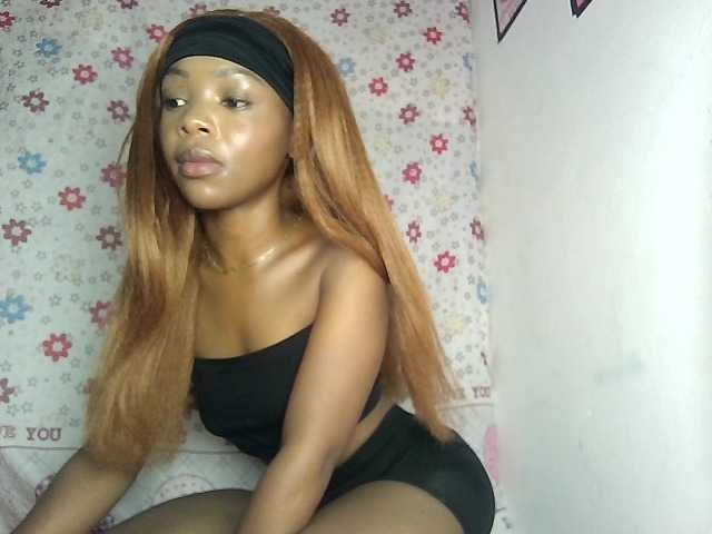 YumTam live webcam show
