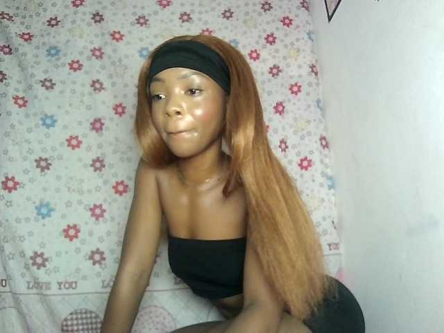 YumTam live webcam show