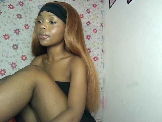 YumTam live webcam show